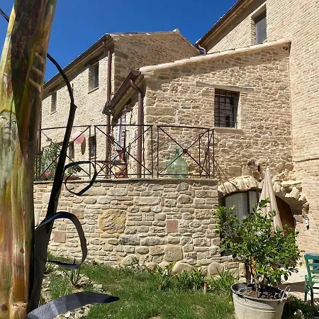 Il Mulino Di Sotto 29c * Mombaroccio